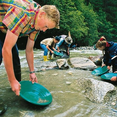 Hotel Ferienwelt Kristall Rauris Bagian luar foto